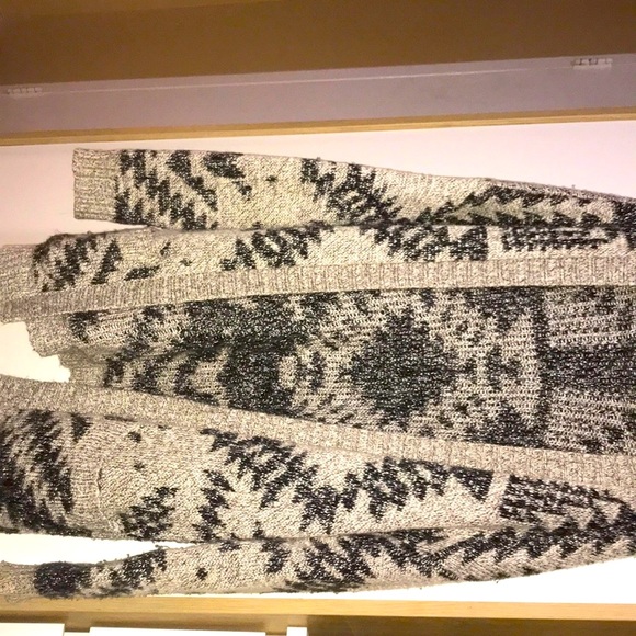 Cardigan - Picture 3 of 6